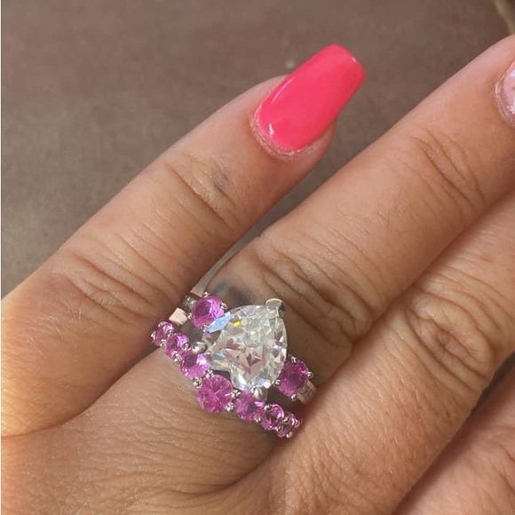 3ct heart moissanite - Picture 2 of 2